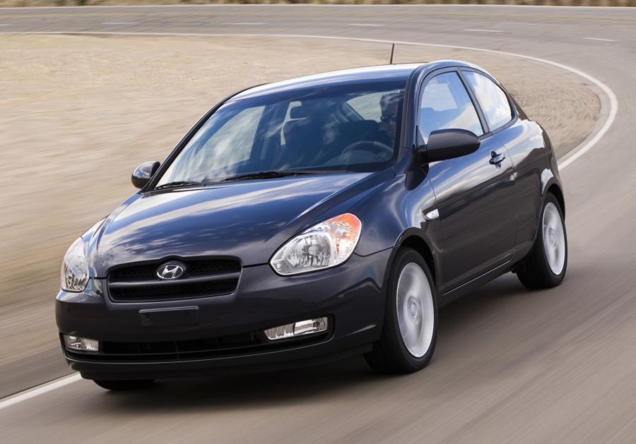  Hyundai Accent 3-Door 2006 года  (фото 20 из 54)